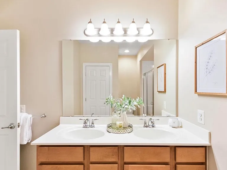 3620 Holborn Pl — Photo 16
