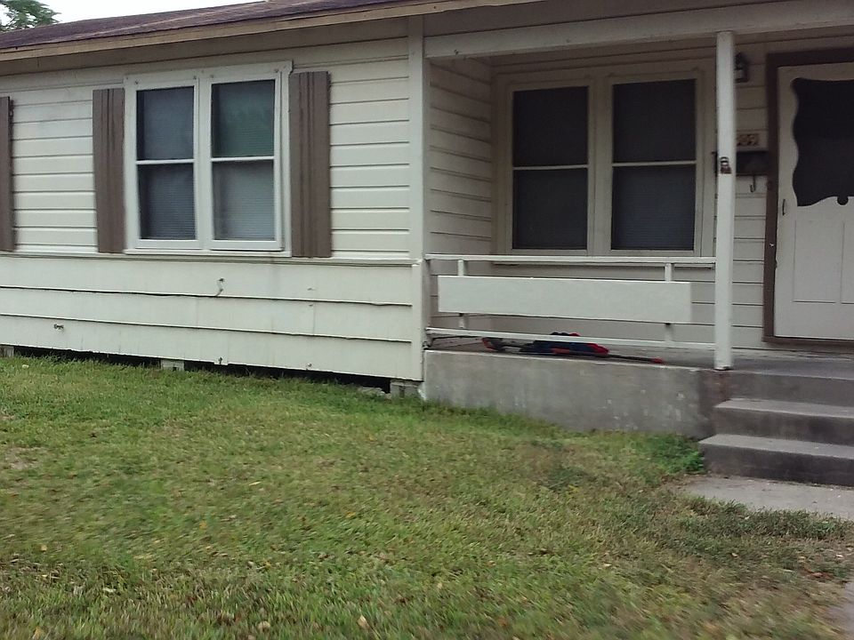 1st image of 4909 Lansdown Dr
