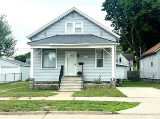 1704 13th Ave, Menominee, MI 49858