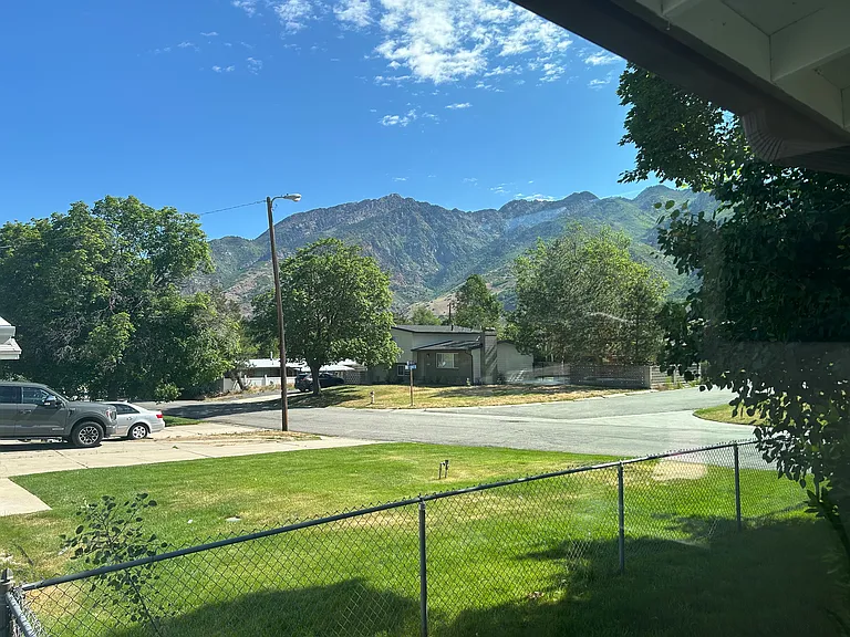 7192 S 2985 E — Photo 16