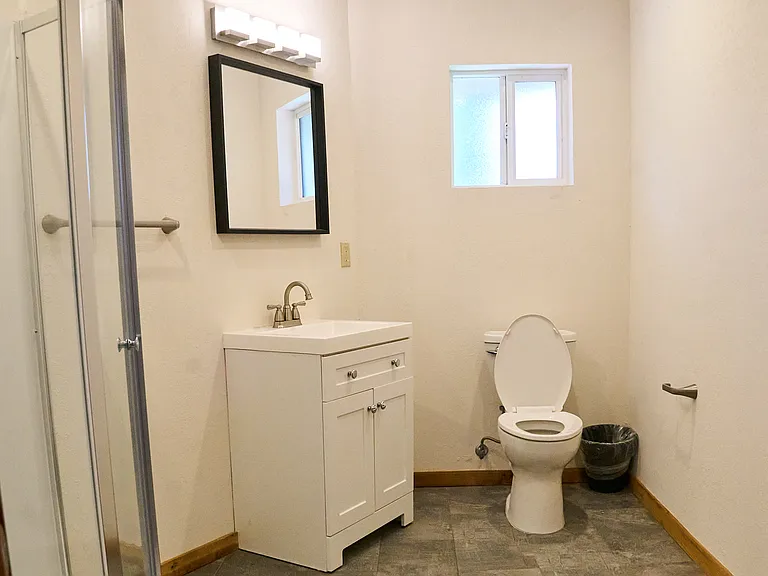 397 Loftyhill Dr — Photo 23