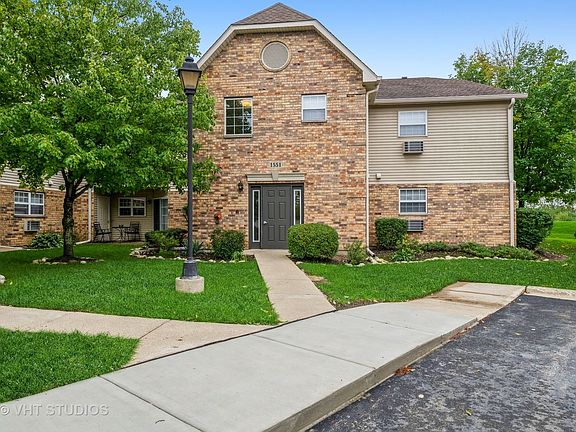 2nd image of 1551 W Crystal Rock Ct Unit 2C