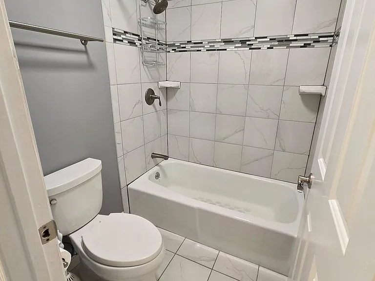 1118 Villa Ln #87 — Photo 9