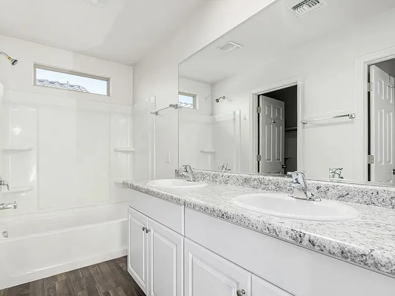 5431 W Odeum Ln — Photo 9