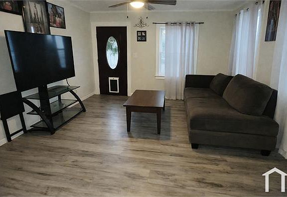 2nd image of 1235 Kappes St