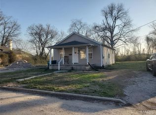 546 Mildred Ave, Cahokia, IL