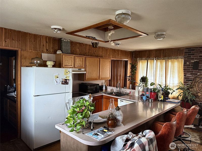 4th image of 4911 NW 122nd Street #22