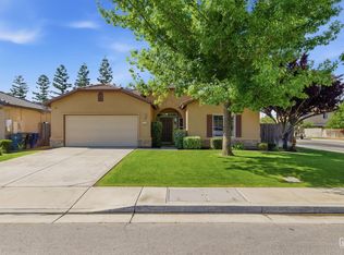 11715 Blanket Flower Dr, Bakersfield, CA 93311