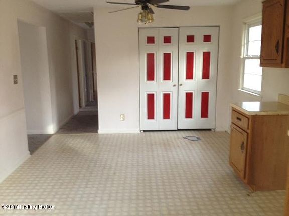 4th image of 480 Meadowbrook Cir