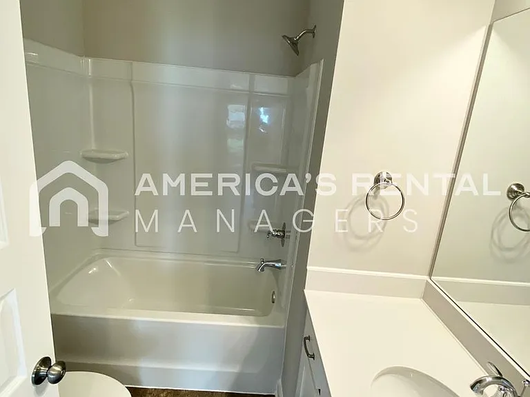 104 Ballington Way — Photo 11
