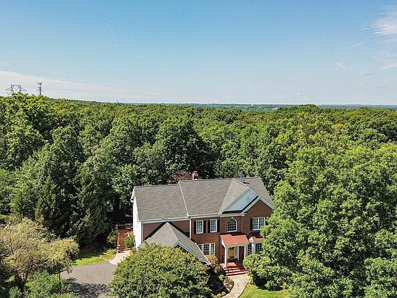2nd image of 6739 Bunkers Ct
