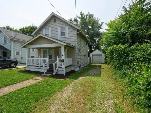 1838 Ford Ave, Akron, OH 44305