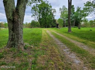 1560 Shirley Rd, Allardt, TN 38504