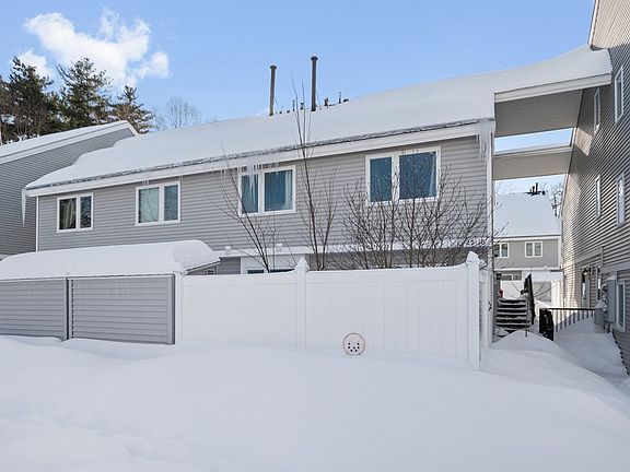 2nd image of 25 Meadow Pond Dr APT J