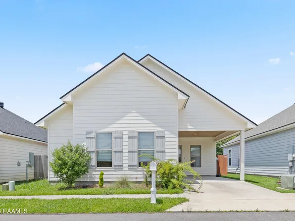 118 Santa Marta Dr, Youngsville, LA 70592