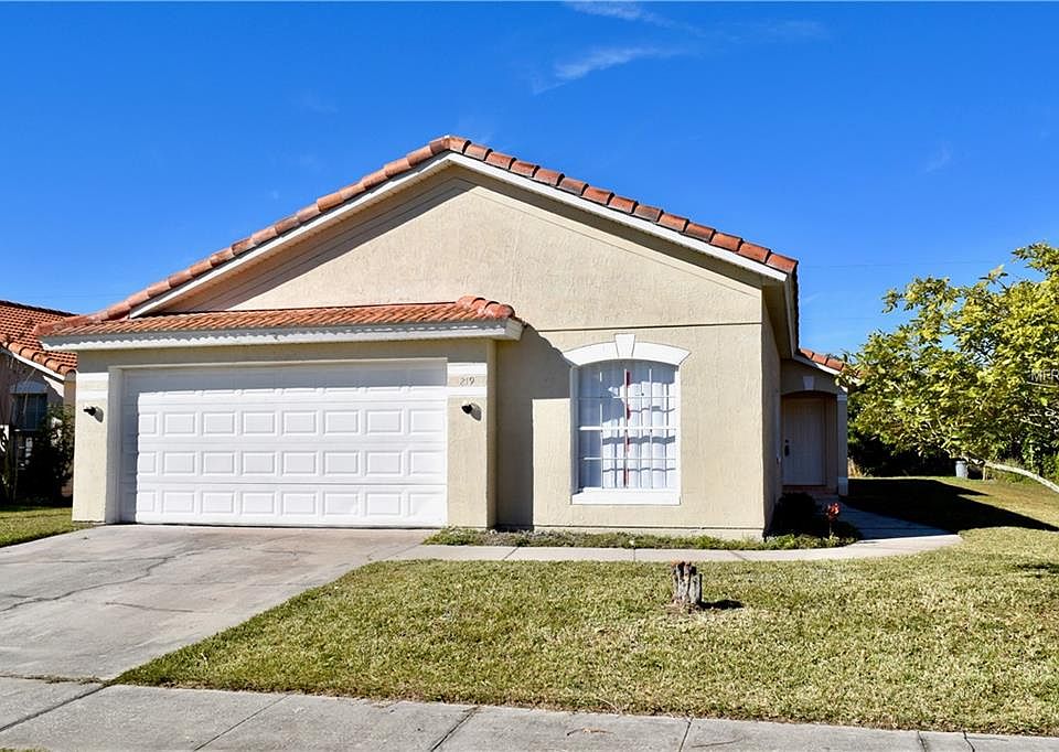 1st image of 219 Tuscany Pointe Ave