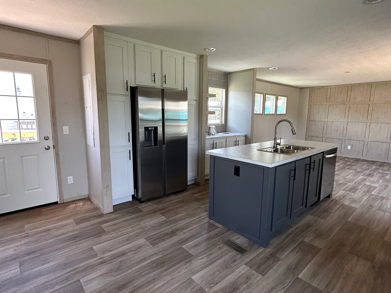 3 bed, 1080 sqft, $1,600 — Photo 3