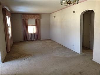 3rd image of 5021 W 51st St
