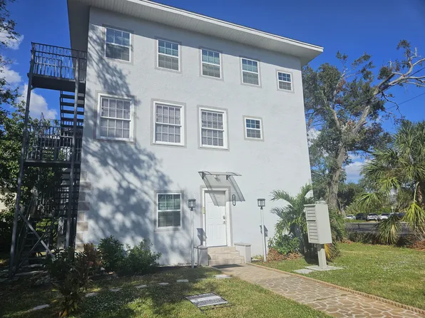 306 Turner St #1, Clearwater, FL 33756
