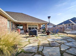 2935 N Camino Lagos, Grand Prairie, TX 75054