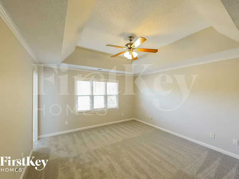 135 Grande View Ln — Photo 9