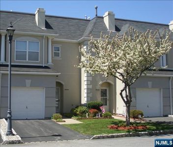 8404 Brittany Dr #8404, Wayne, NJ, 07470