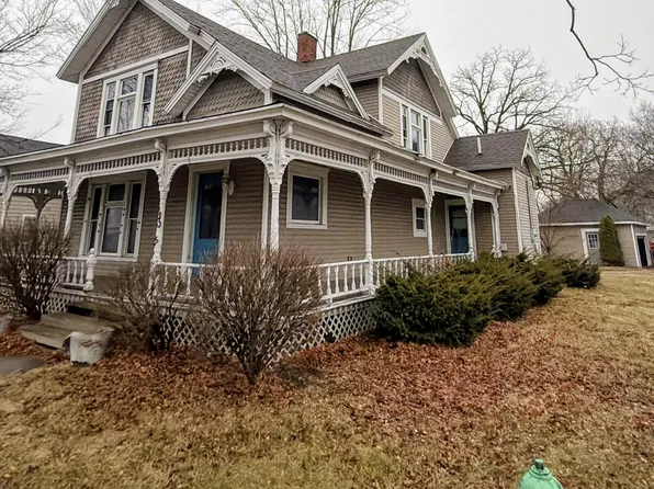 424 S Perry St, Napoleon, OH 43545