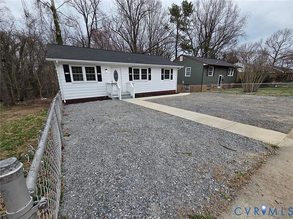 Building Photo - 5506 Campbell Ave