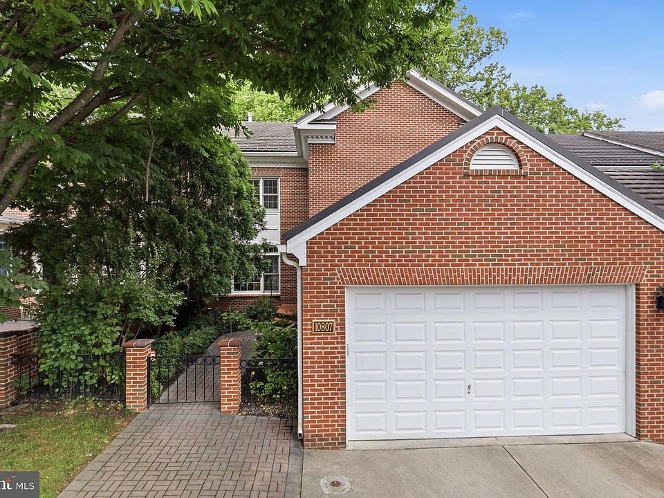1st image of 10807 Hidden Trail Ct