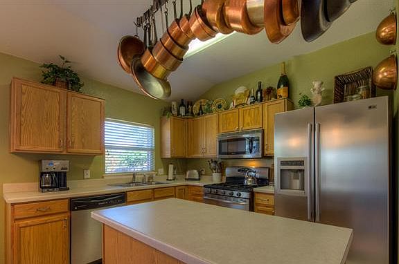 5th image of 2309 Drue Ln