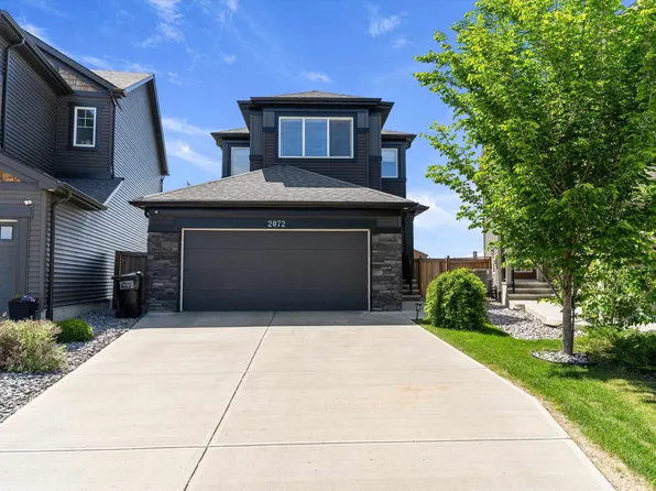 2072 Graydon Hill Cres SW, Edmonton, AB T6W 4C7