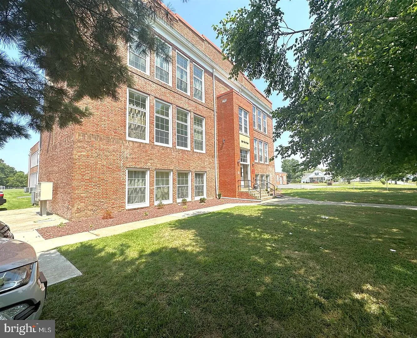 Ober Park Place — Photo 2