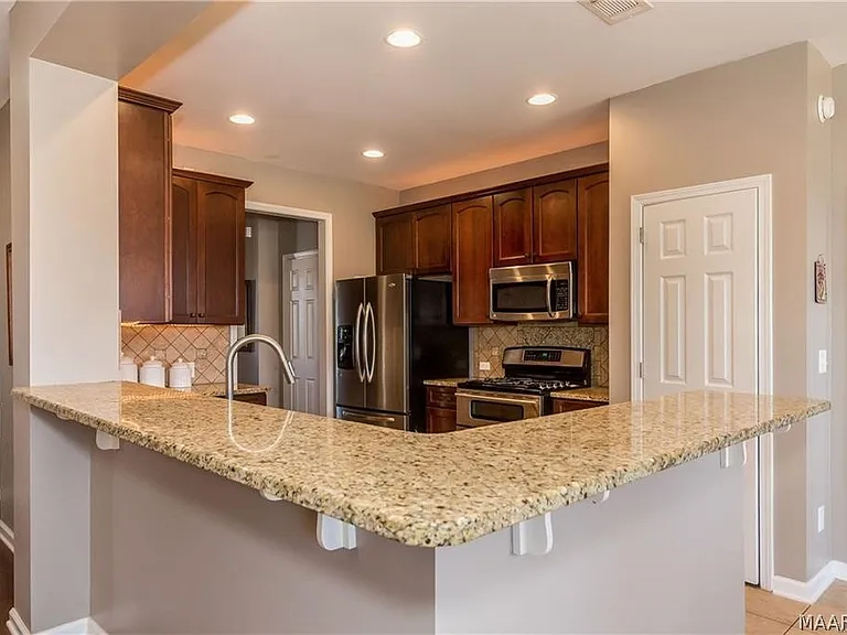 9217 Springwood Ct — Photo 10