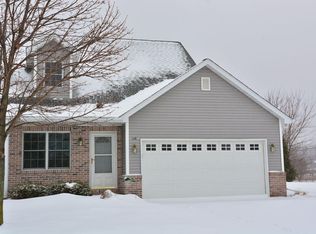 1116 Ellys Way, Slinger, WI 53086