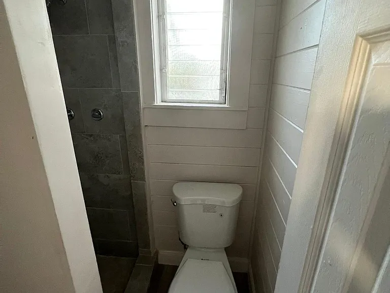 2843 Forest Hill Blvd #7 — Photo 5