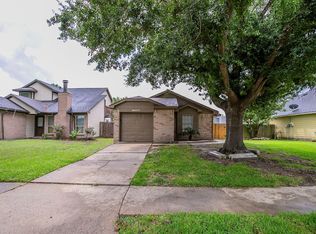 19751 Swan Valley Dr, Cypress, TX 77433