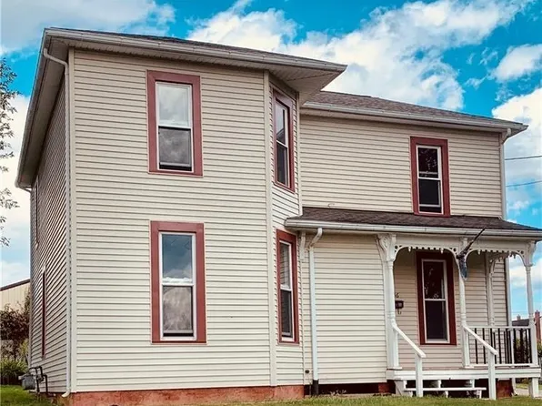 206 Terrace Ave, Roseville, OH 43777