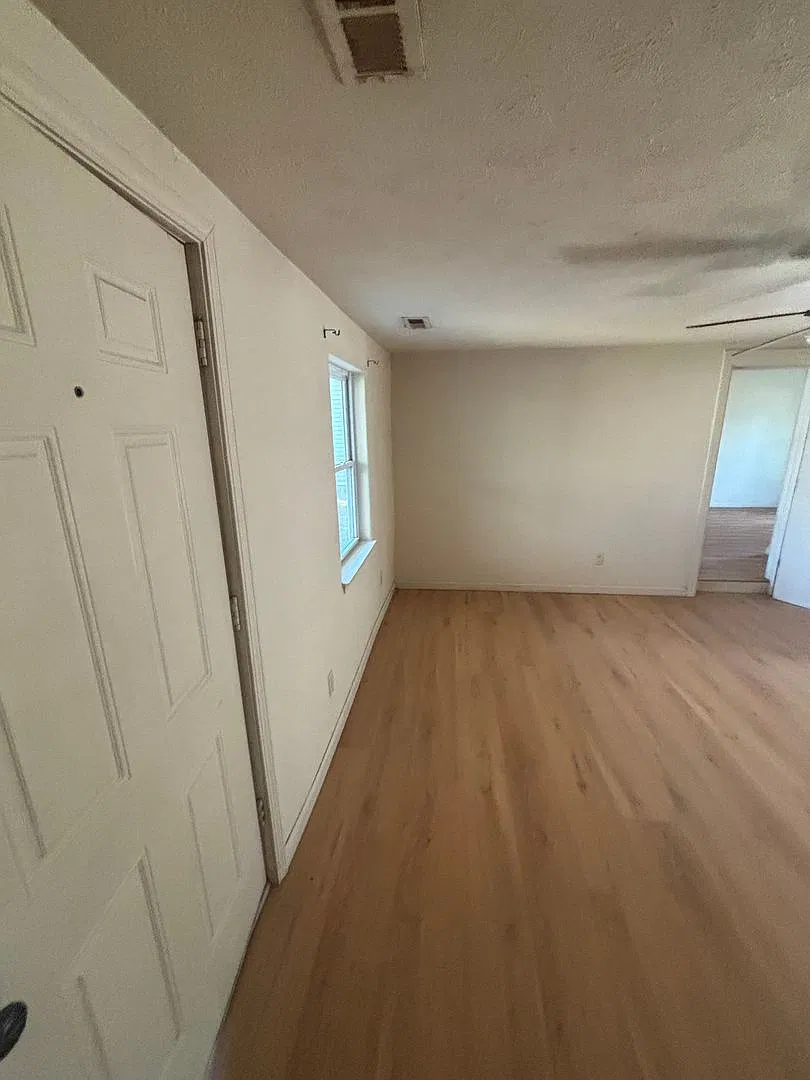 3-Bedroom Home with an Oversized Primary Bedroom & Fenced Backyard — Photo 4