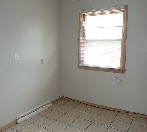 5th image of 1227 E Singer Cir APT 6