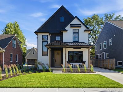 1748 Banbury Rd, Birmingham, MI, 48009