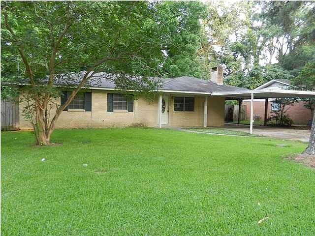 1st image of 319 Shady Ln