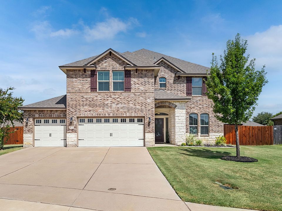 1st image of 1220 Drummond Cir