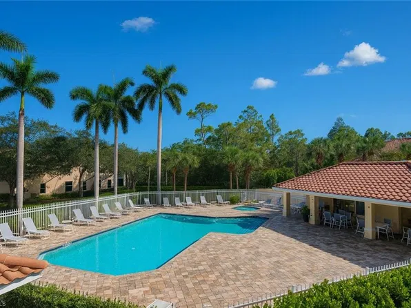 1320 Henley St APT 2003, Naples, FL 34105