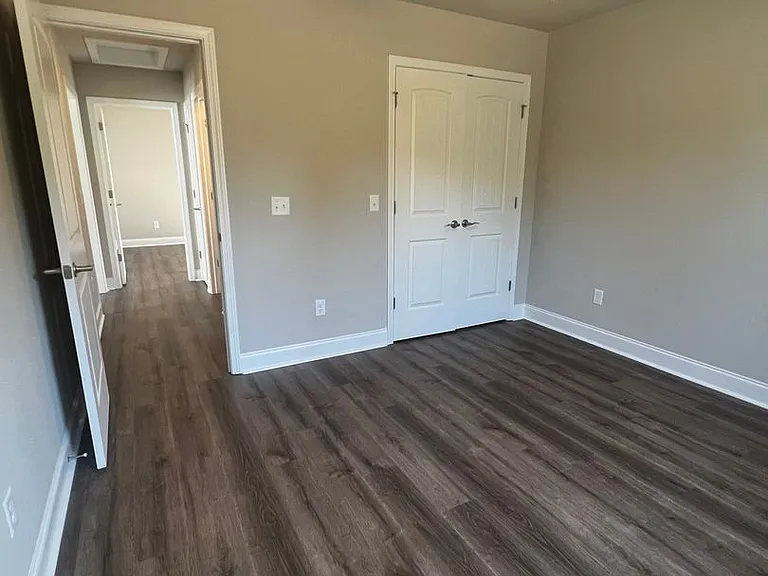 204 Samson Trl — Photo 4