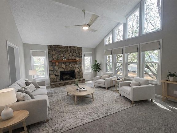 2nd image of 406 Park Ter