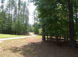 674 Rosewalk Dr, Tamassee, SC 29686