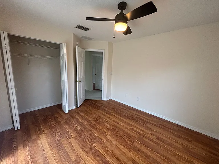 11435 SW 140th Ave — Photo 16
