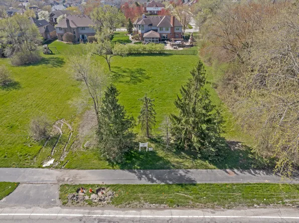 10855 W 153rd St, Orland Park, IL 60467