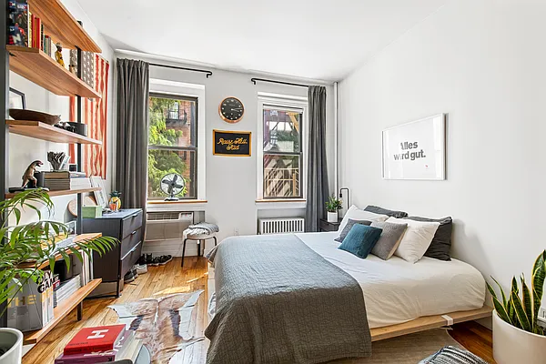 Rented by Compass | media 11