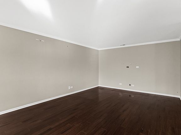 3rd image of 701 Lake Hinsdale Dr #G-202